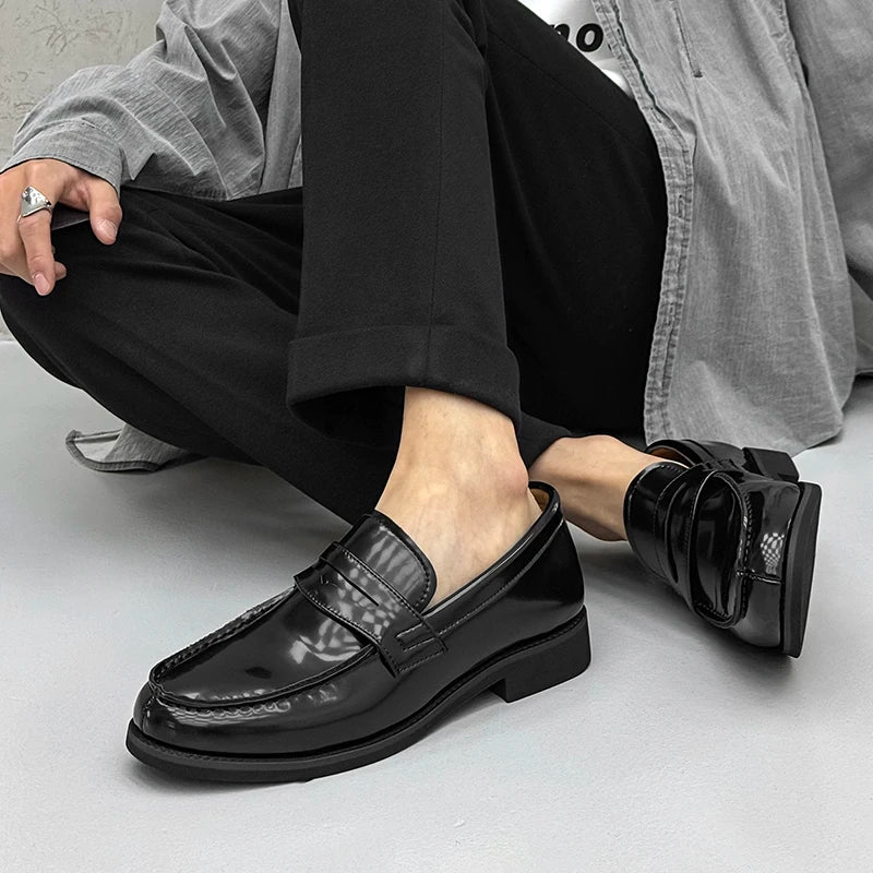 2025New Men Casual Oxford Shoes Genuine Leather Business Tooling Shoes Comfy High Quality Outdoor Antiskid Loafers Walking Shoes
