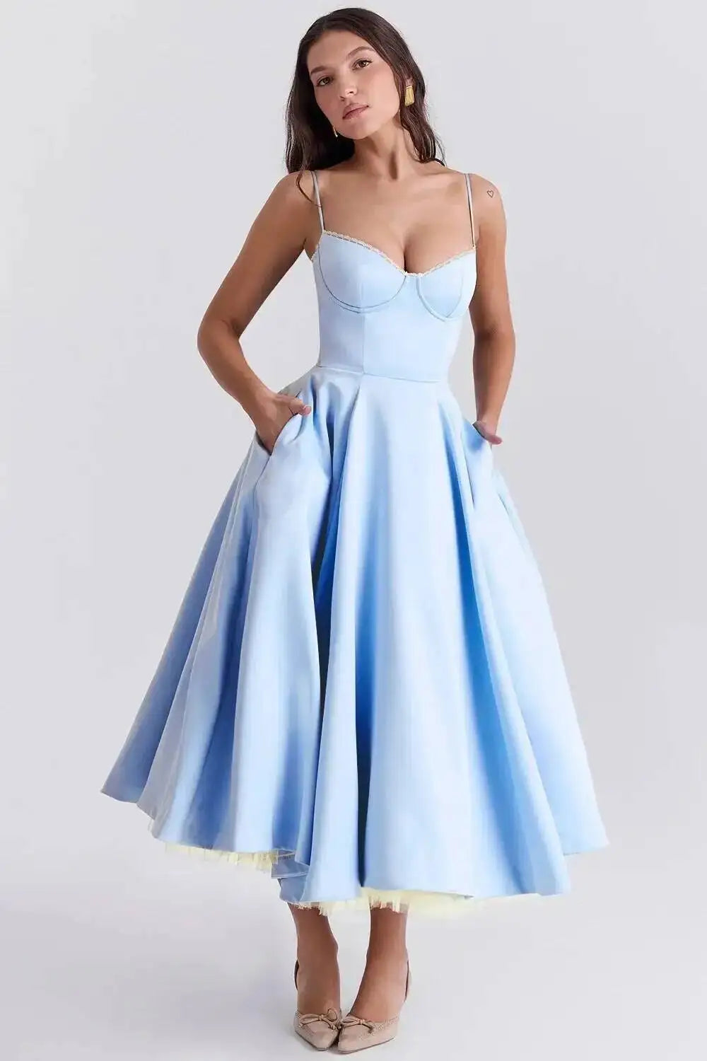 2026 Spring/summer High End Satin Strapless Heavy Industry French Waist Strap Sexy Hot Girl Medium Long Dress Women Elegant