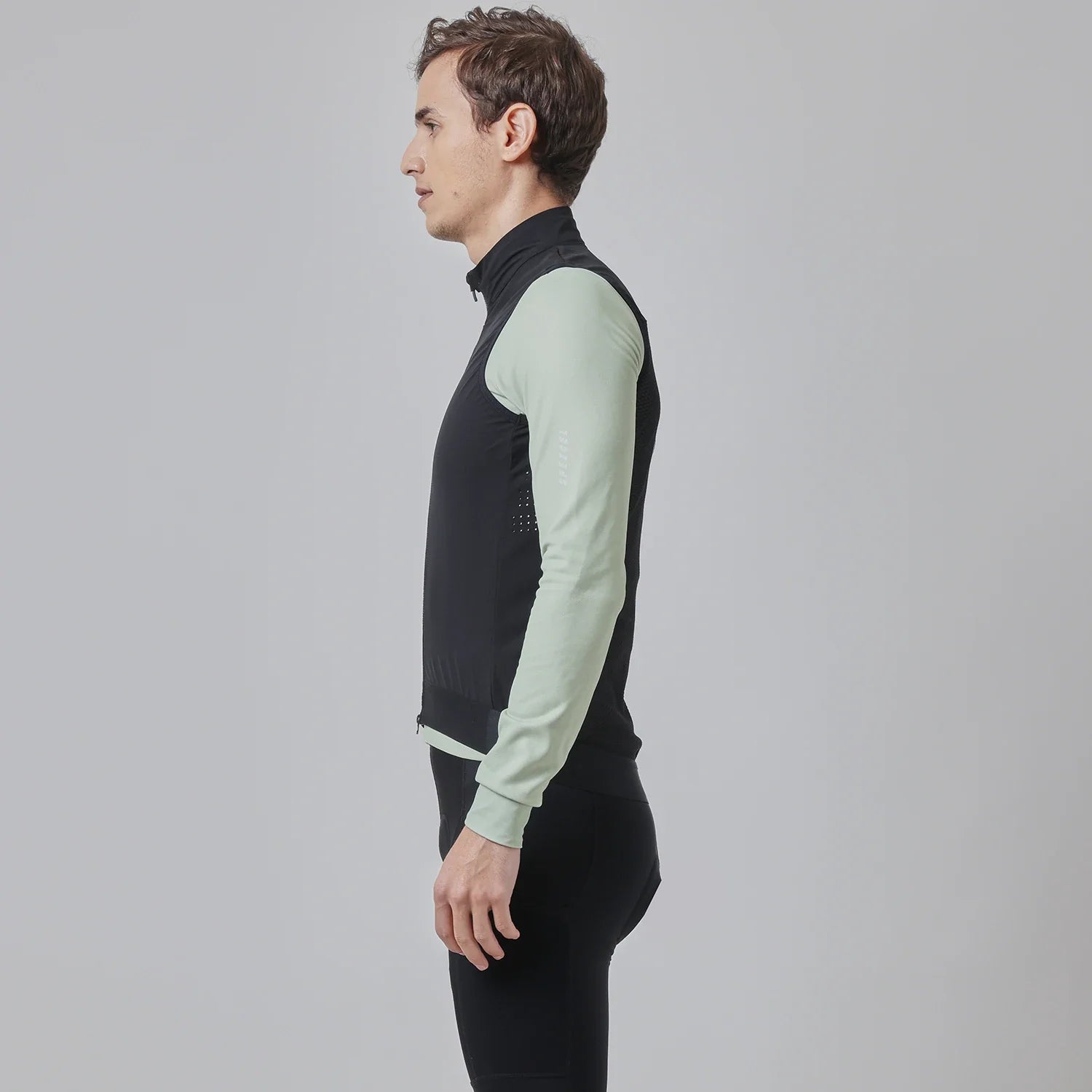 2022 New Pro Lightweight Windproof Cycling Gilet Man's Cycling Windbreaker Vest  Breathable and Easy To Carry