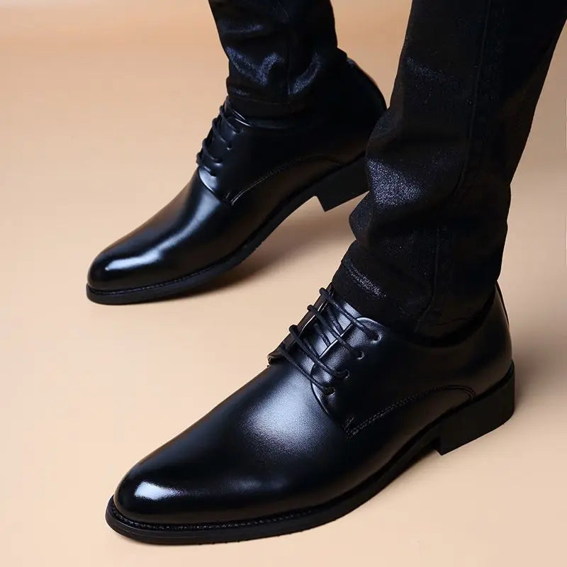 Business Formal Men's Pointed Toe Loafers with Invisible Heel Lift Korean Style Versatile Wedding Shoes for Youth Trendy Design