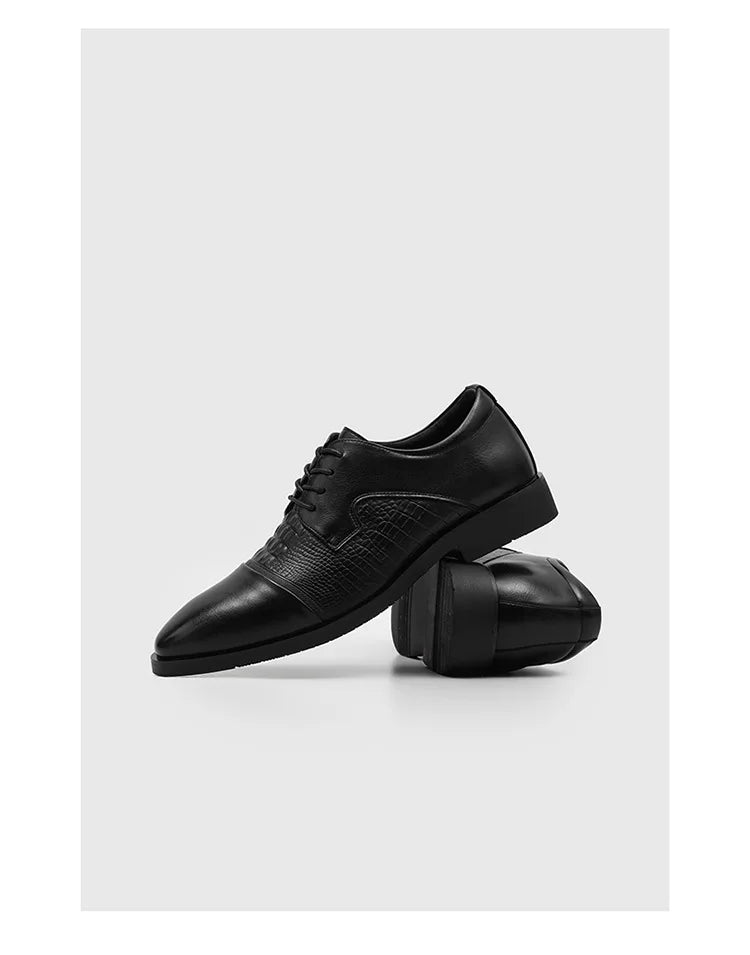 New Lace Designer Elegant Shoes Man Spring Autumn Business Casual Leather Shoe Male Fashion Solid Color Wedding Dress Shoes Man
