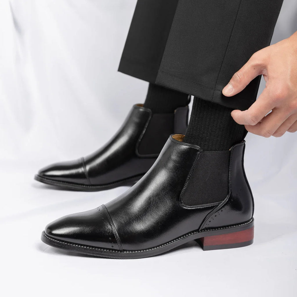 2025 Retro Men's Solid Color Pointed Business  Boot  Comfortable Wedding  Party Shoe Breathable  And  Anti-Slip Ankle Boots
