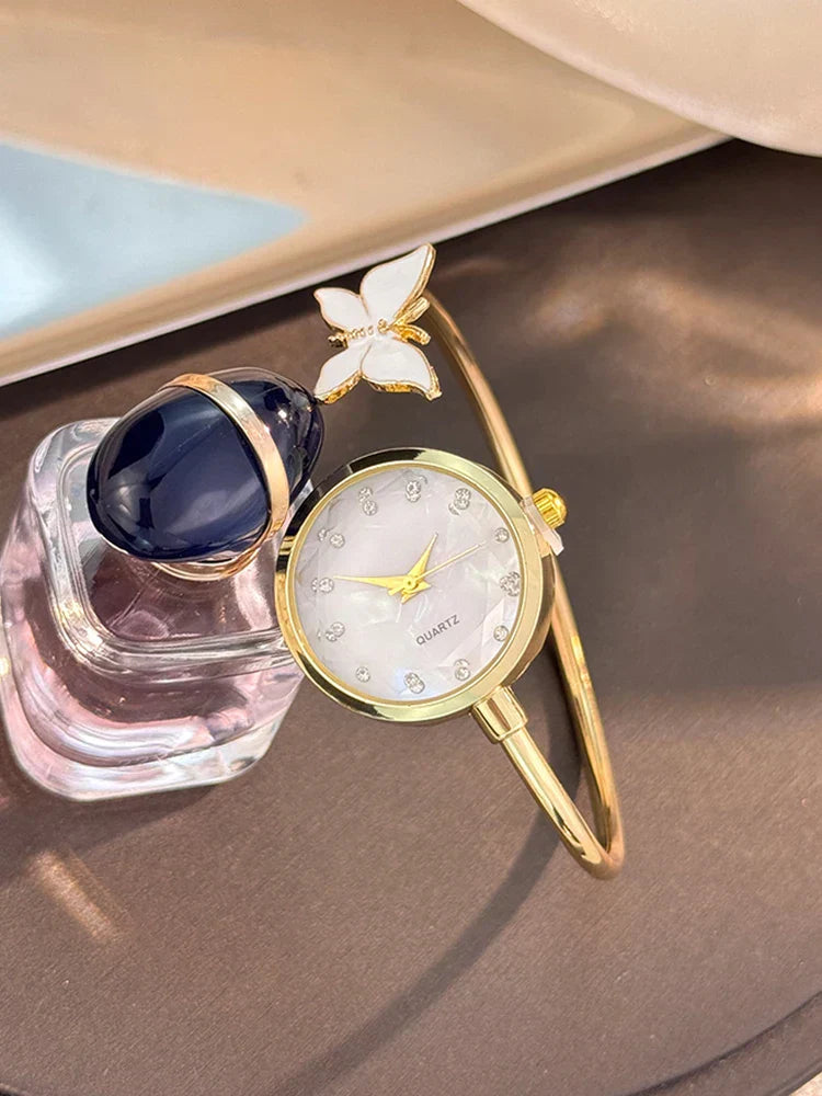 Romantic Butterfly Open Bracelet Luxury Fashion Ladies Quartz Watch Elegant Simple Wristwatch New Model Bestseller