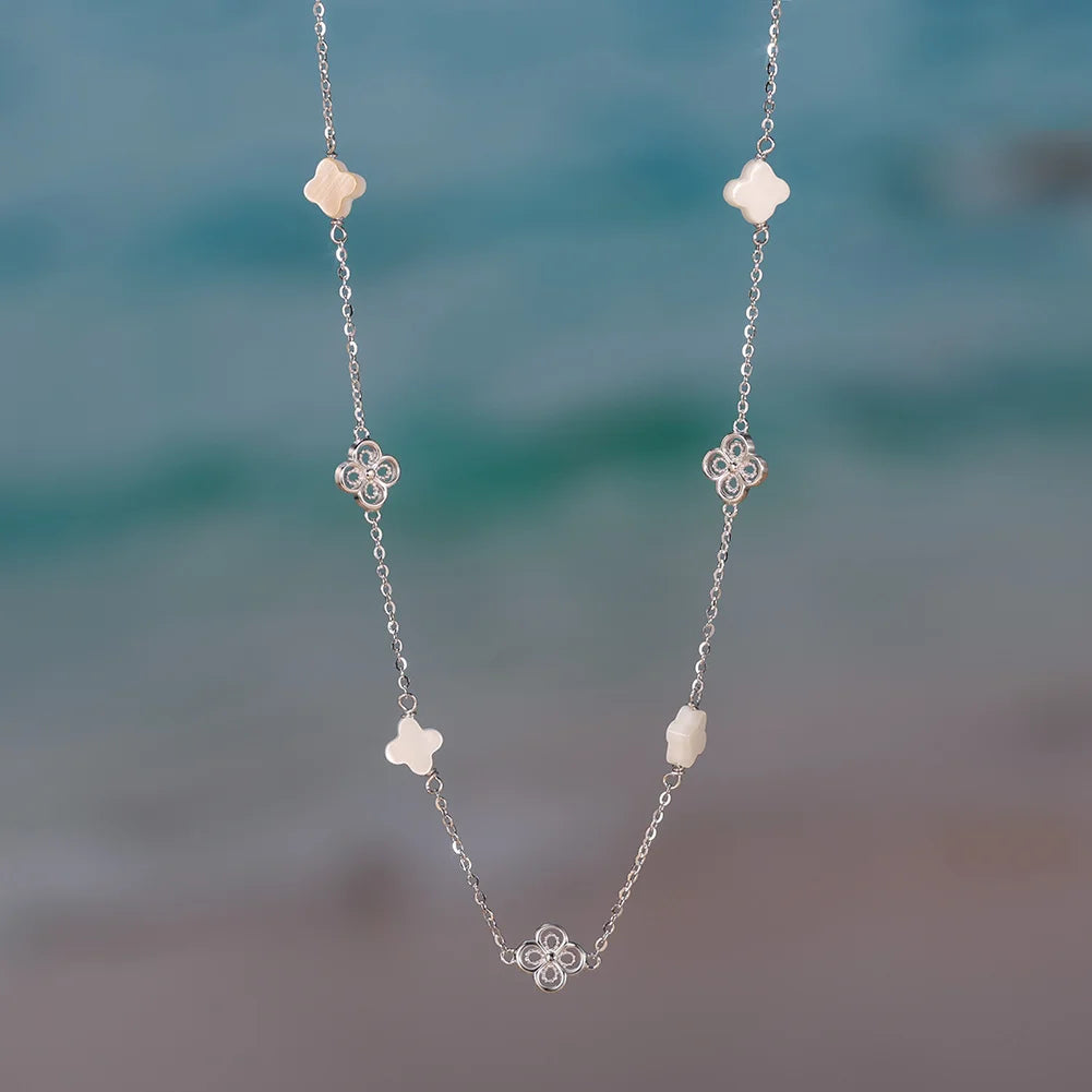 Elegant Ladies 925 Sterling Silver Necklace Four-Leaf Clover Inlaid Shell Decoration Suitable Daily Wear And Gifts