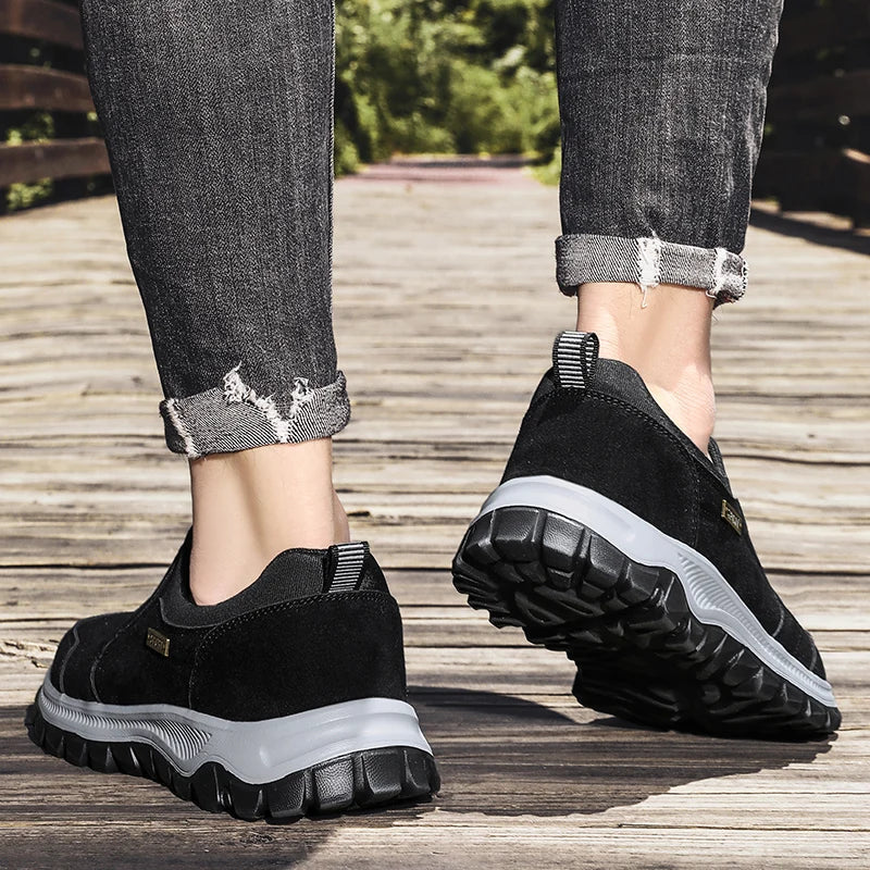 2025 New lightweight casual sports shoes, men's plaque-sized running shoes, loafers, walking and outdoor hiking shoes