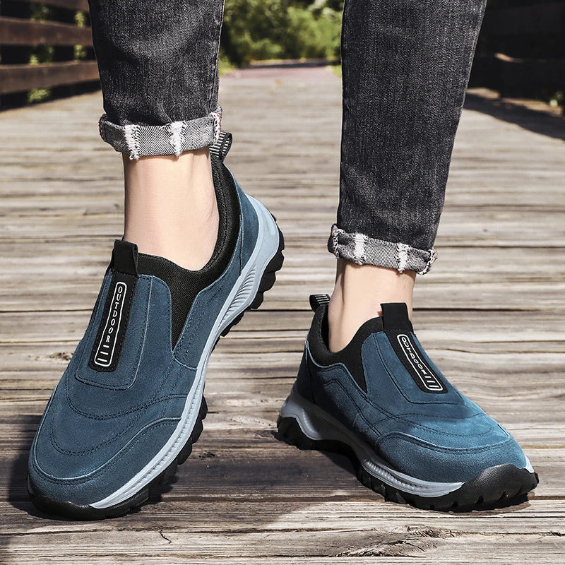 2025 New lightweight casual sports shoes, men's plaque-sized running shoes, loafers, walking and outdoor hiking shoes