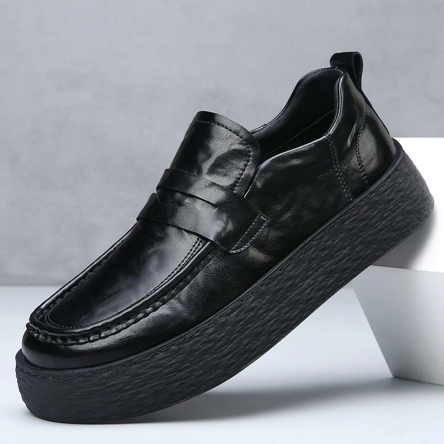 Height-increasing Business Casual Loafers for Men 2026 Spring New Black Designer Shoes Male Fashion Genuine Leather Shoe Man