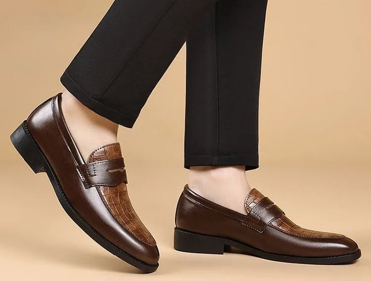New Men's Leather Shoes Business Casual British Style Breathable Slip-on Loafers Pointed Toe Fashion Sneakers