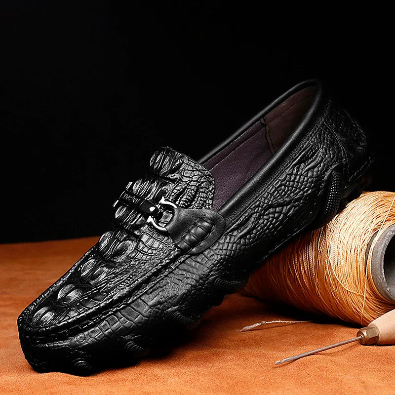 Luxury New Genuine Leather Men Shoes Thick Bottom Crocodile Style Moccasins Mens Loafers Fashion Male Flat Classic Driving Shoes