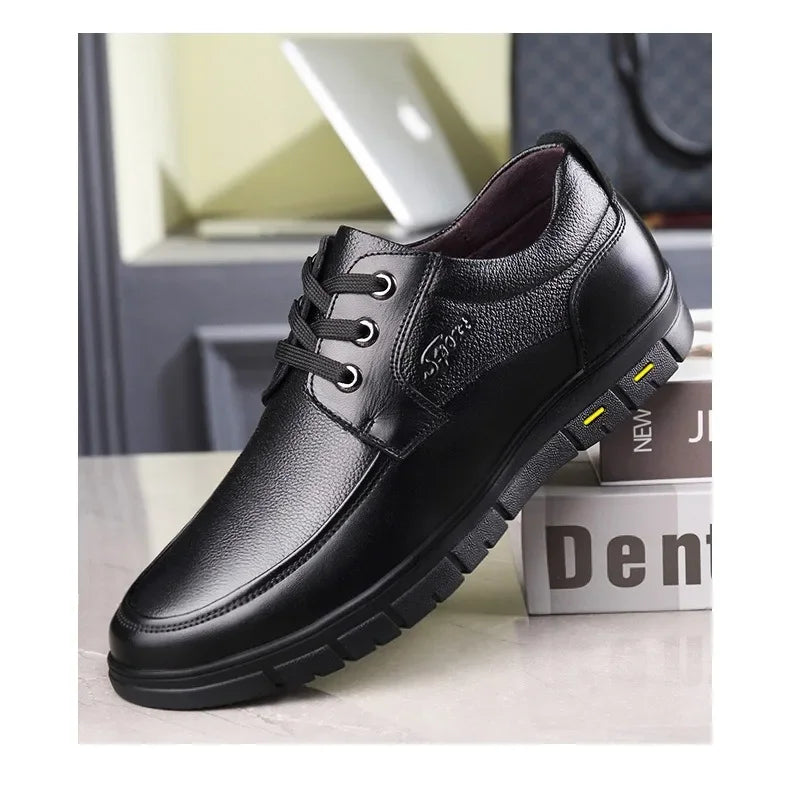 Men PU leather Casual Shoes Soft Sole Lace-up Luxury Brand Middle-aged Old Man Dad Lightweight Loafers Shoes  Zapatillas