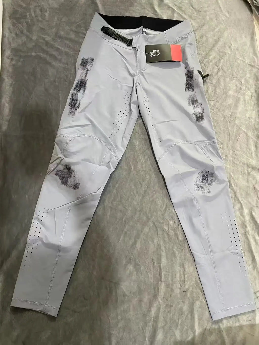 reathable Ultra-Thin Comfortable Cycling Trousers Zipper Design with Pockets for Bike Motorcycle Sports Four Seasons Wearable