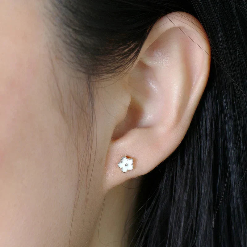 925 Sterling Silver Romantic White Enamel Flower Screw Bead Stud Earrings for Women Fashion Simple Piercing Jewelry Gift