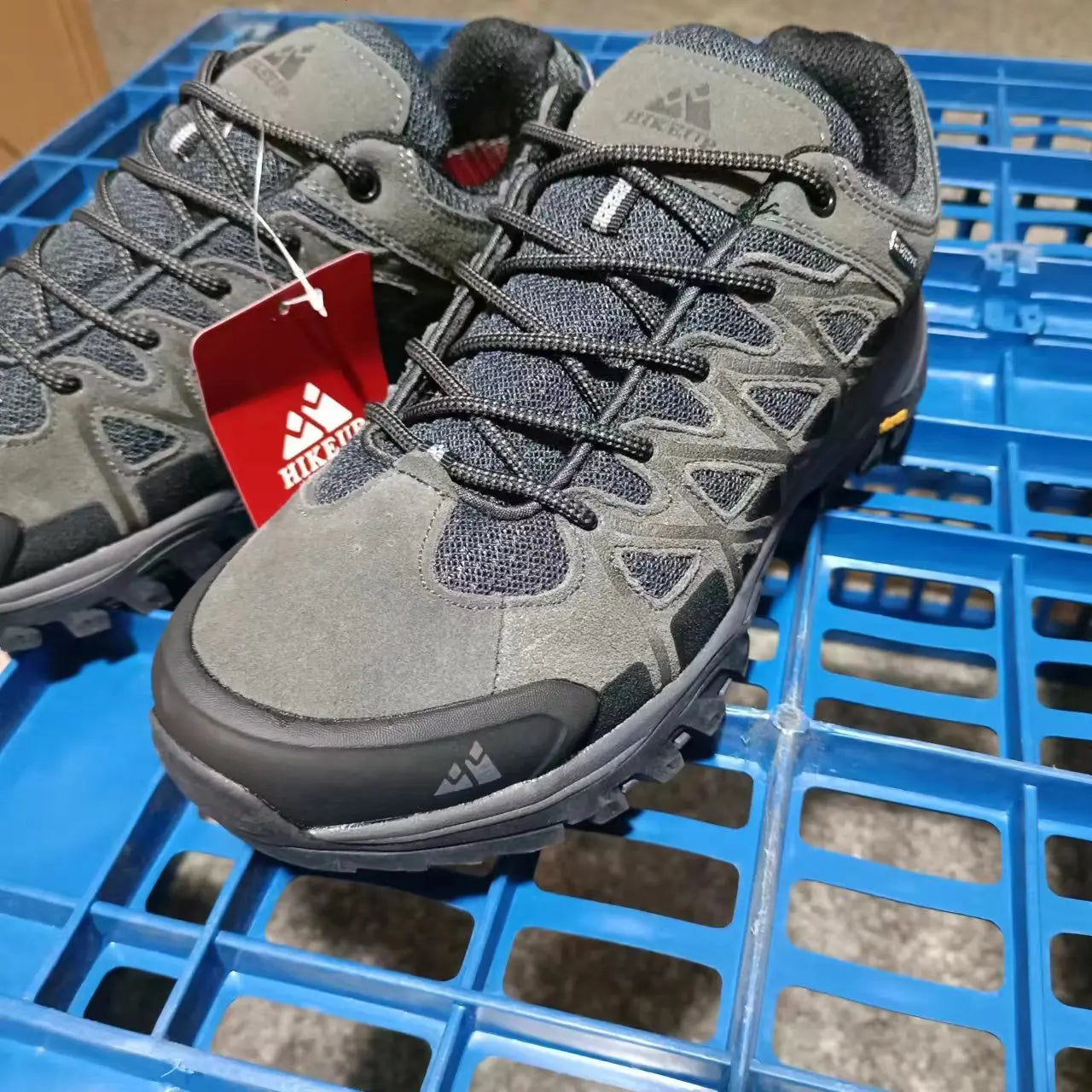 Mens Hiking Shoes Breathable Lace Up Trekking Male Cushioning Outdoor Climbing Tourism Sneakers for Men