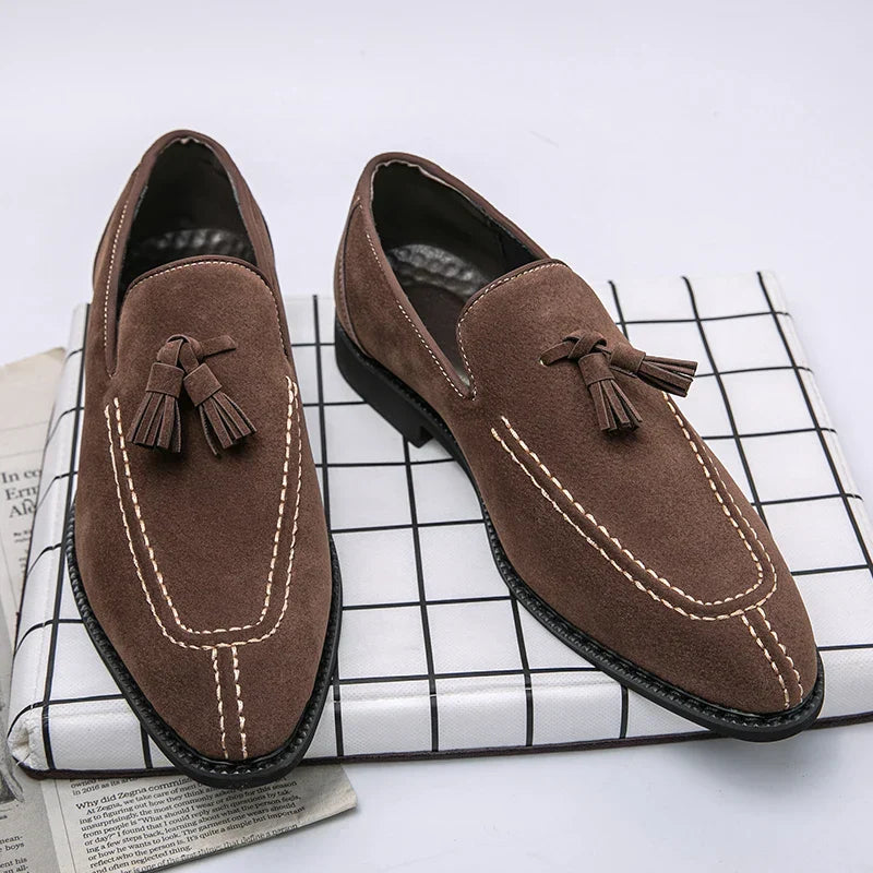 Britain Pointed Black Brown Tassels All Match Shoes For Men Casual Loafers Formal Dress Footwear Sapatos Tenis Masculino