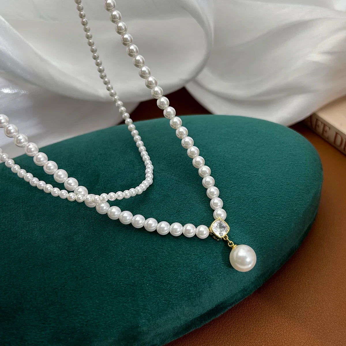 2025 Trendy Double-layer Imitation Pearl Bead Necklace Elegant Accessories For Womens Sexy Collarbone Chain Light Luxury Jewelry