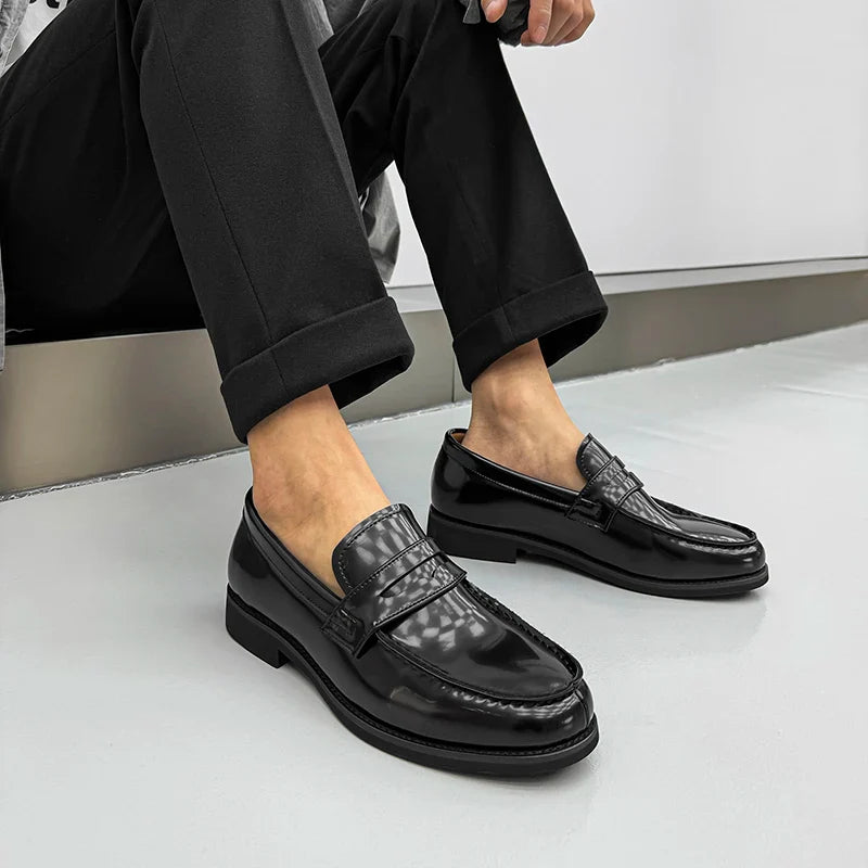 2025New Men Casual Oxford Shoes Genuine Leather Business Tooling Shoes Comfy High Quality Outdoor Antiskid Loafers Walking Shoes
