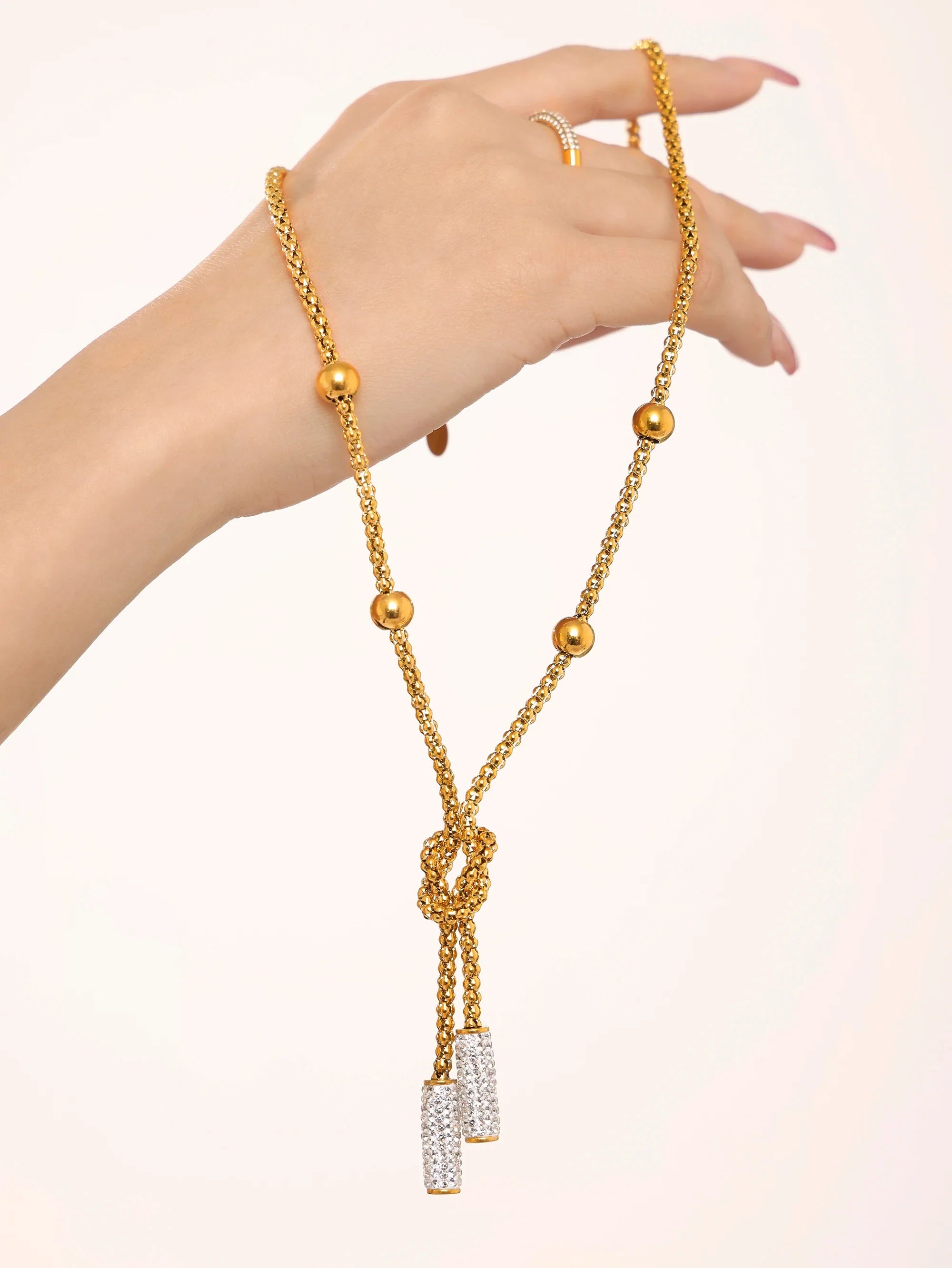 Nivora Stainless Steel Rhinestone Pendant Neck Choker Long Sweater Necklace For Women Fashion Gold Plated Jewelry طقم مجو