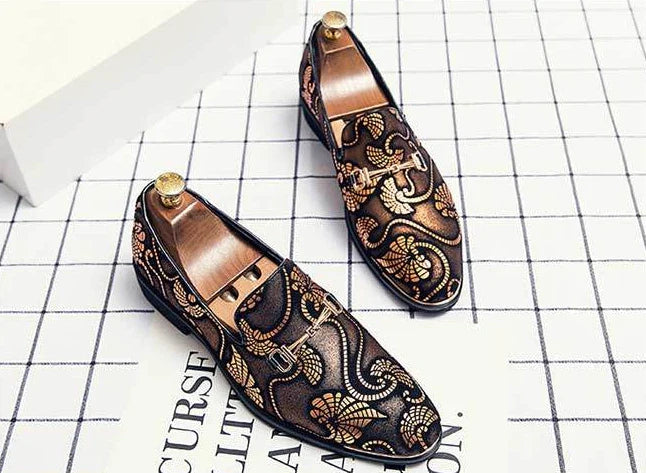 With Tassels Loafers Office Leather Shoes for Men Platform Thick Sole Pointed Toe Man Casual Shoe High Quality Fashion Elegant