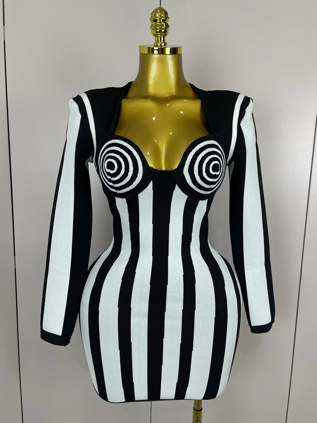 2025 Luxury Sexy Long Sleeve Stripe Black White Mini Bandage Dress Women Knitted Celebrity Elegant Evening Club Birthday Dresses