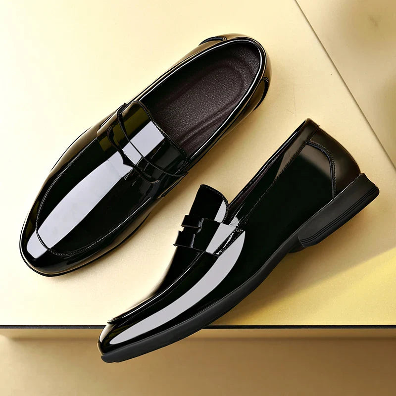 New Summer Men's Casual Shoes Breathable Walking Shoes Fashion Male Loafers Outdoor Non-slip Business Footwear Man Slip on Flats