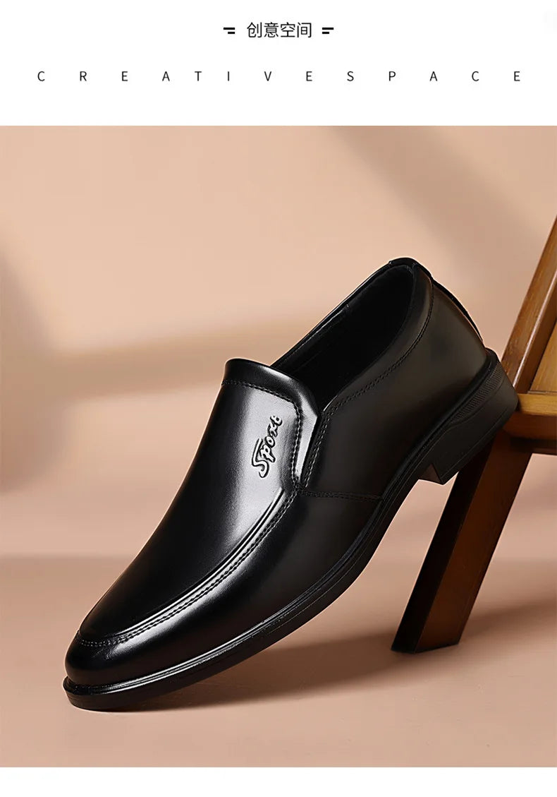 New Designer Soft Leather Shoes for Men Solid Color Fashion Business Casual Shoes Male Spring Autumn New Dress Shoe Man