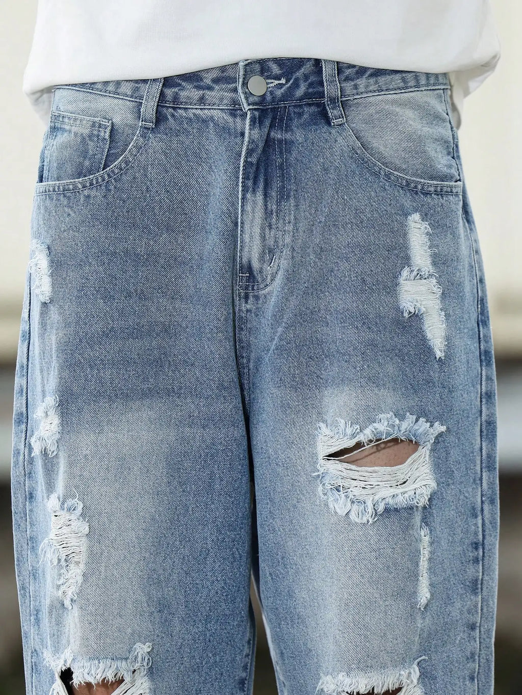 Men's Blue Ripped Denim Harem Pants for Spring and Autumn. Street Fashion. Casual Trend 。