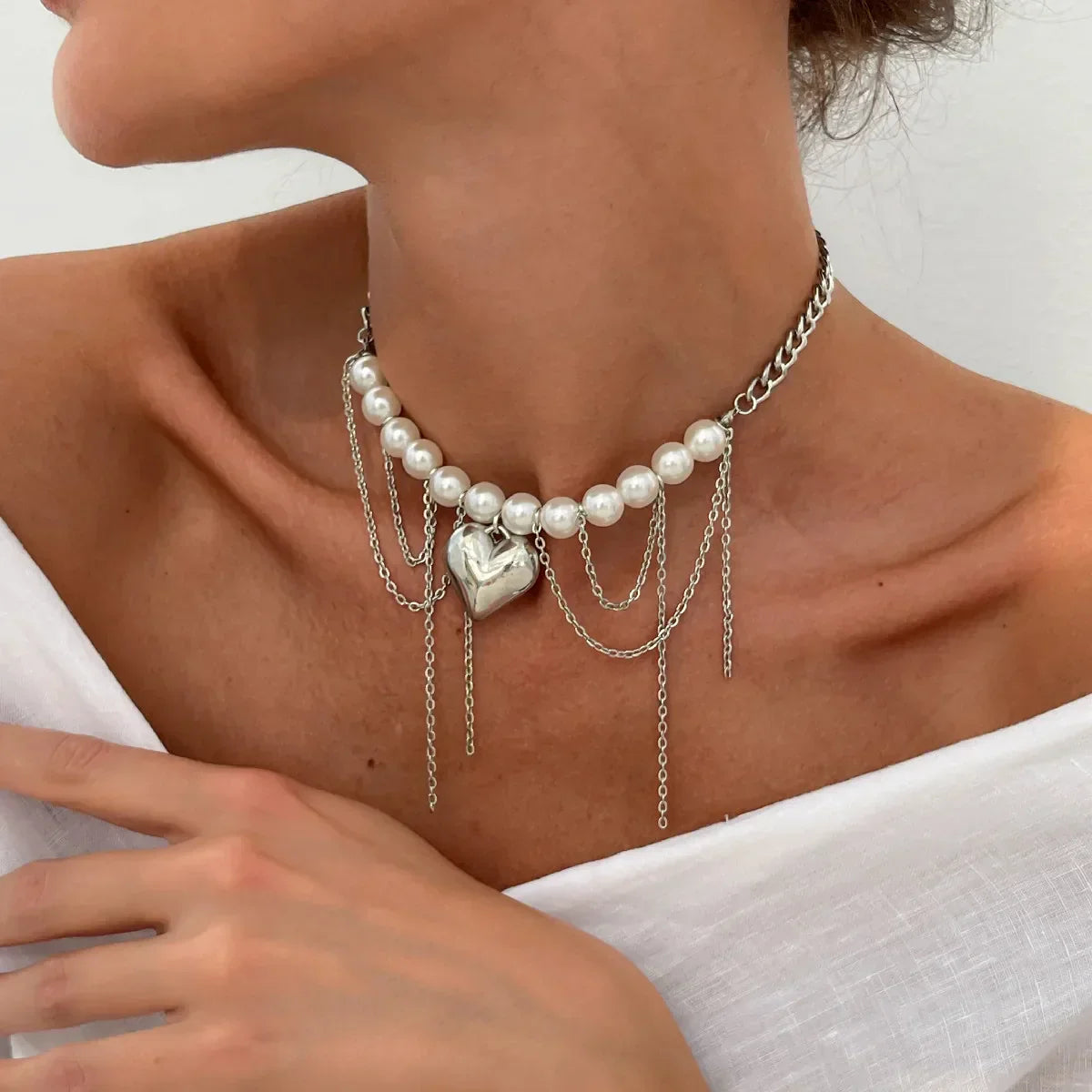 Ingemark Vintage Love Heart Corss Tassel Pendant Choker Necklace for Women Creative Clavicle Chain Wed Bridal Neck Jewelry Gift