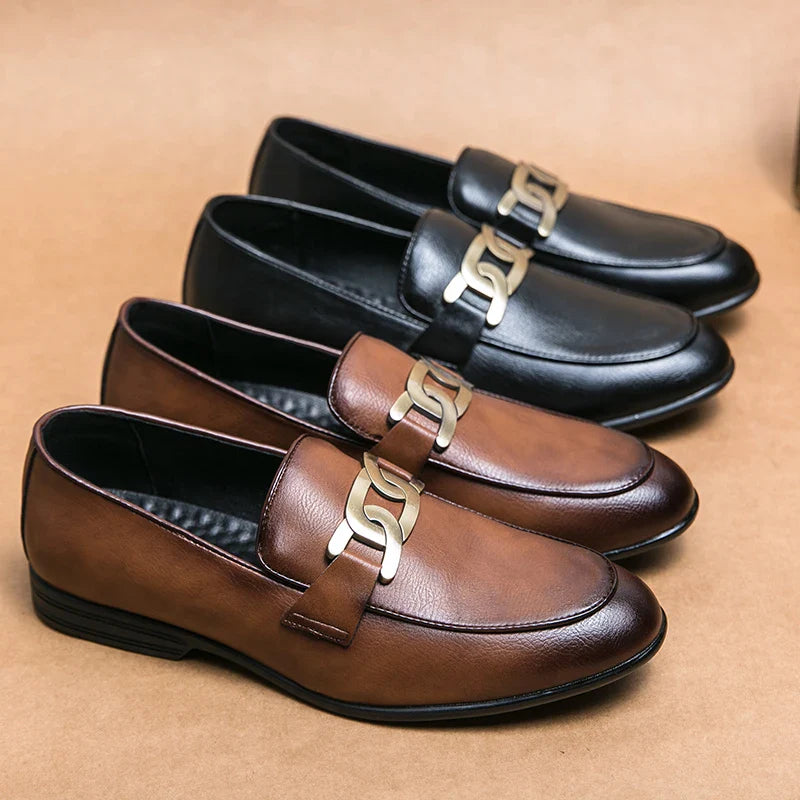 Italian Fashion Leather Shoes Moccasins For Men Casual Man Shoe Business Male Formal Pointed Fashion Wedding Black Skin