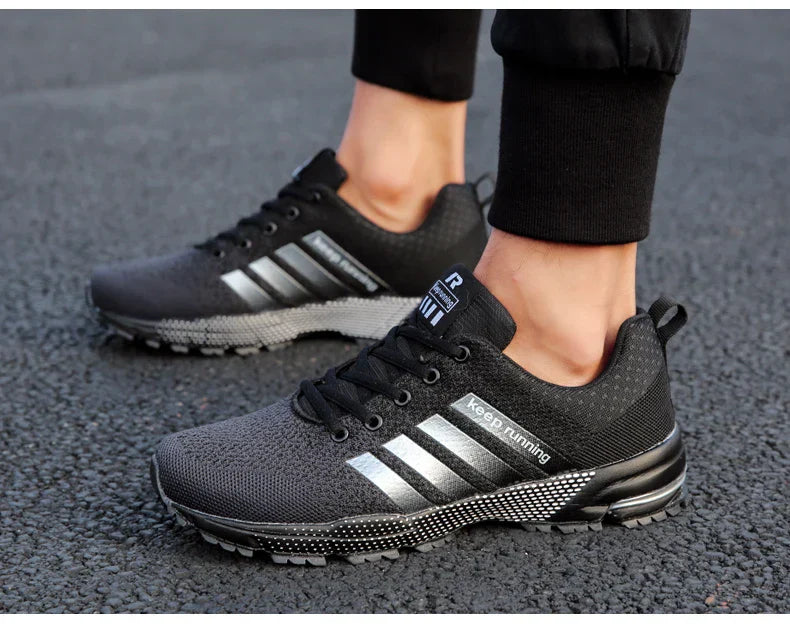 New fashionable plus-size men's casual sports shoes, walking and running shoes, tennis vulcanized men's shoes