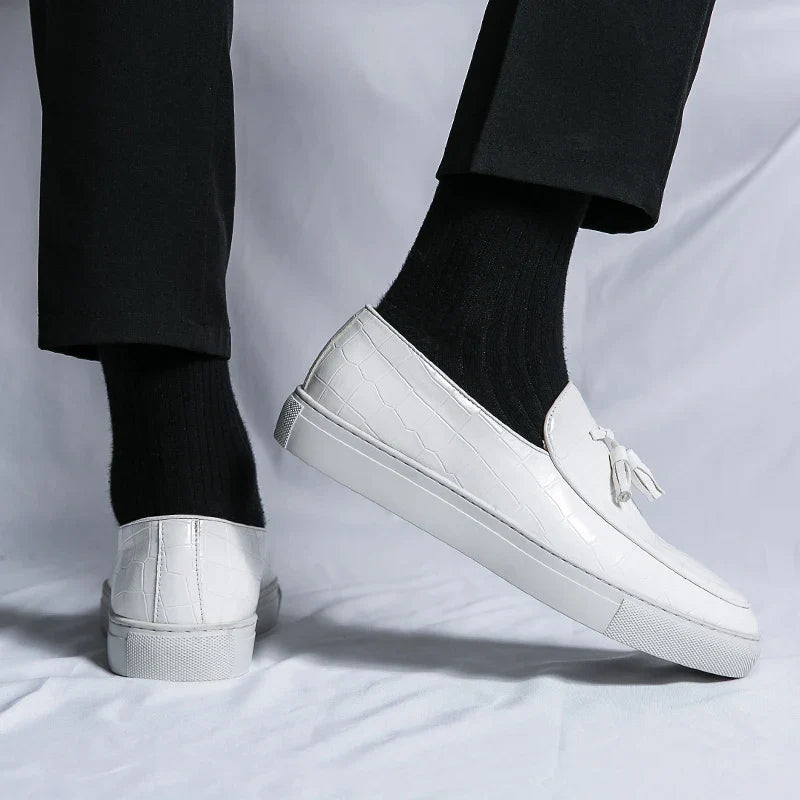 Zapatos De Hombre Loafers Men's Tassel Slip-On Comfortable Men Leather Shoes Casual Shoes Fashion Oxford Shoes Large Size 38-47