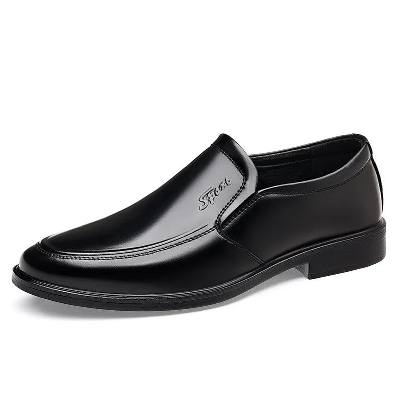 New Designer Soft Leather Shoes for Men Solid Color Fashion Business Casual Shoes Male Spring Autumn New Dress Shoe Man