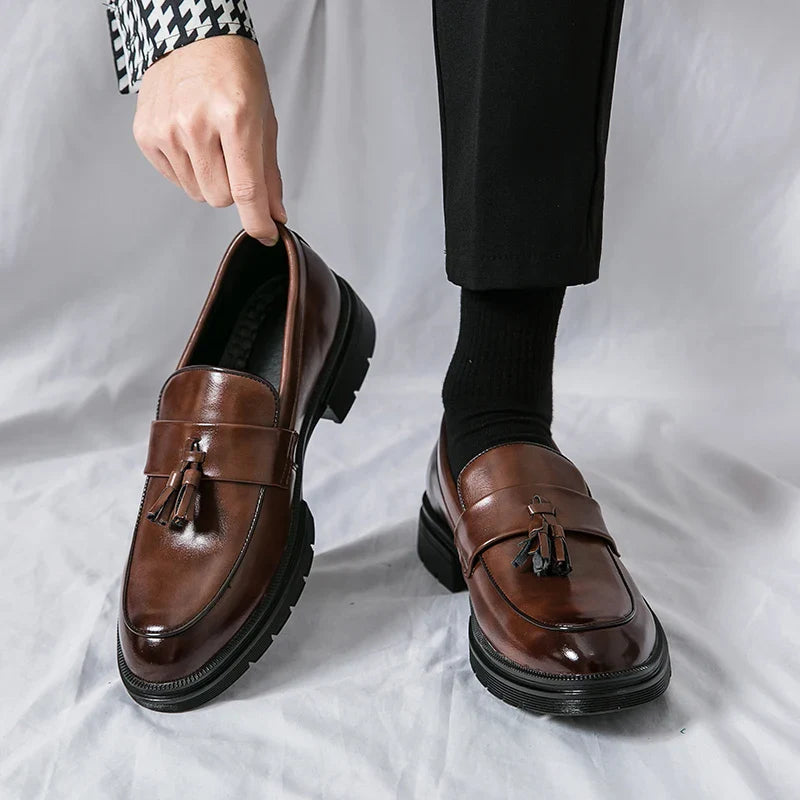 Zapatos De Hombre Loafers Men's Tassel Slip-On Comfortable Men Leather Shoes Casual Shoes Fashion Oxford Shoes Large Size 38-47