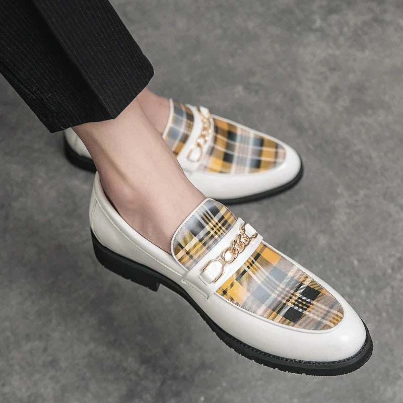 New High Quality Italian Shoe for Men Loafers Casual Men Shoes Luxury Leather Slip-on British Style Striped Soft Shoes Moccasins