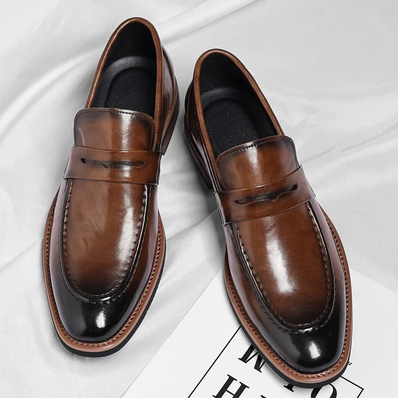 Leather Mens Casual Shoes Leisure Walk Pointed Toe Loafers Thick Bottom and Low Heel Comfy Casual Shoes Classic Business Shoes
