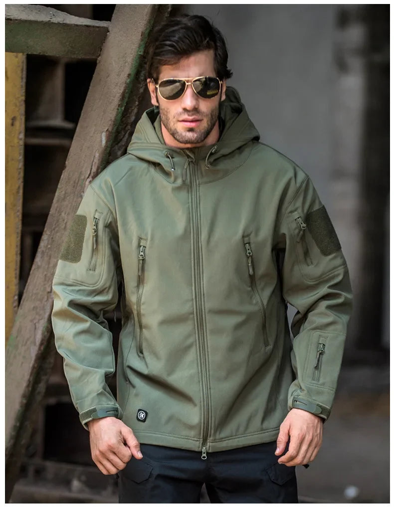 2024 New Fashionable Shark Skin Soft Shell Jacket Men's Tactical Windproof Waterproof Jacket Men's Jacket Hooded Jacket
