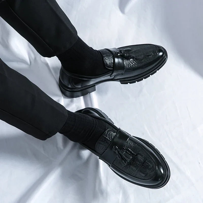 Men's Shoes Leather Men Fashion Spring Tassel Loafers Hot Sale Handmade Business Shoes Luxury Brand Lace-Up Men's Groom Footwear
