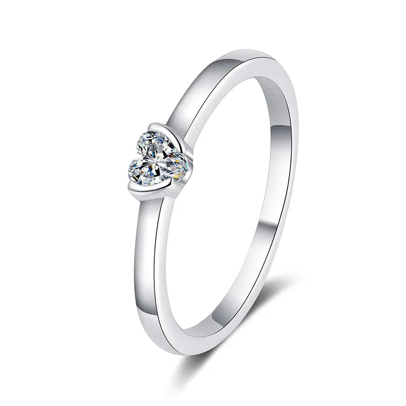 0.3ct Heart Cut Moissanite Engagement Rings for Women Classic Wedding Band 925 Sterling Silver Plated PT950 Birthday Gift