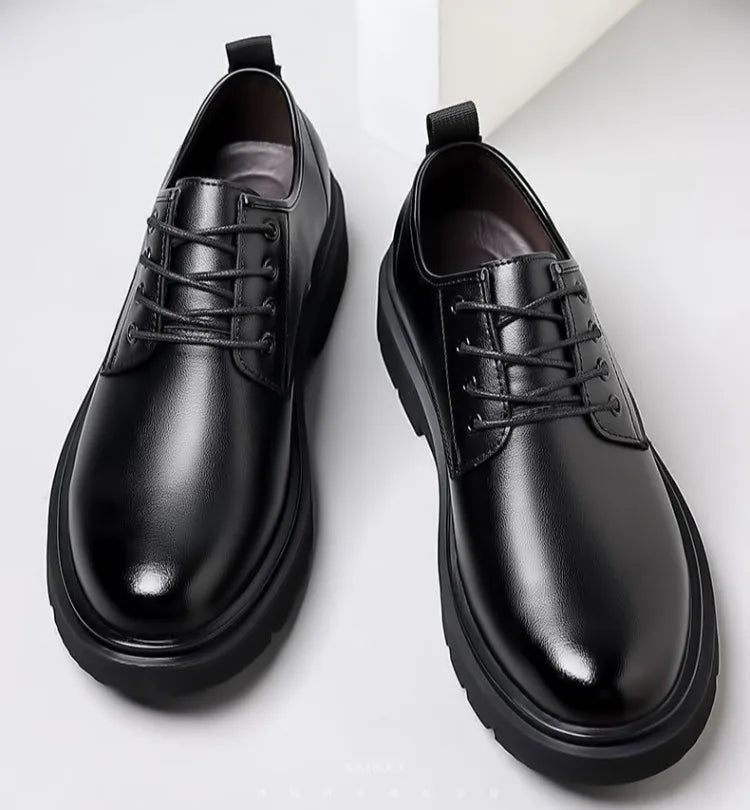 2026 Men's Leather Shoes Breathable Perforated Odor Free Business British Style Office Soft Sole Wear Resistant Casual Footwear