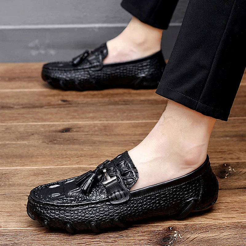 Luxury New Genuine Leather Men Shoes Thick Bottom Crocodile Style Moccasins Mens Loafers Fashion Male Flat Classic Driving Shoes