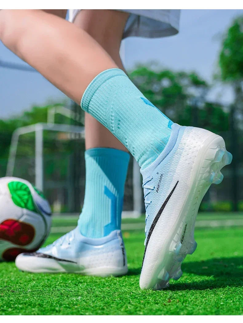 New Men Soccer Shoes Hot Sale Women Professional Football Boots Futsal Cleats Ultralight Unisex High-quality TF/FG Sneakers