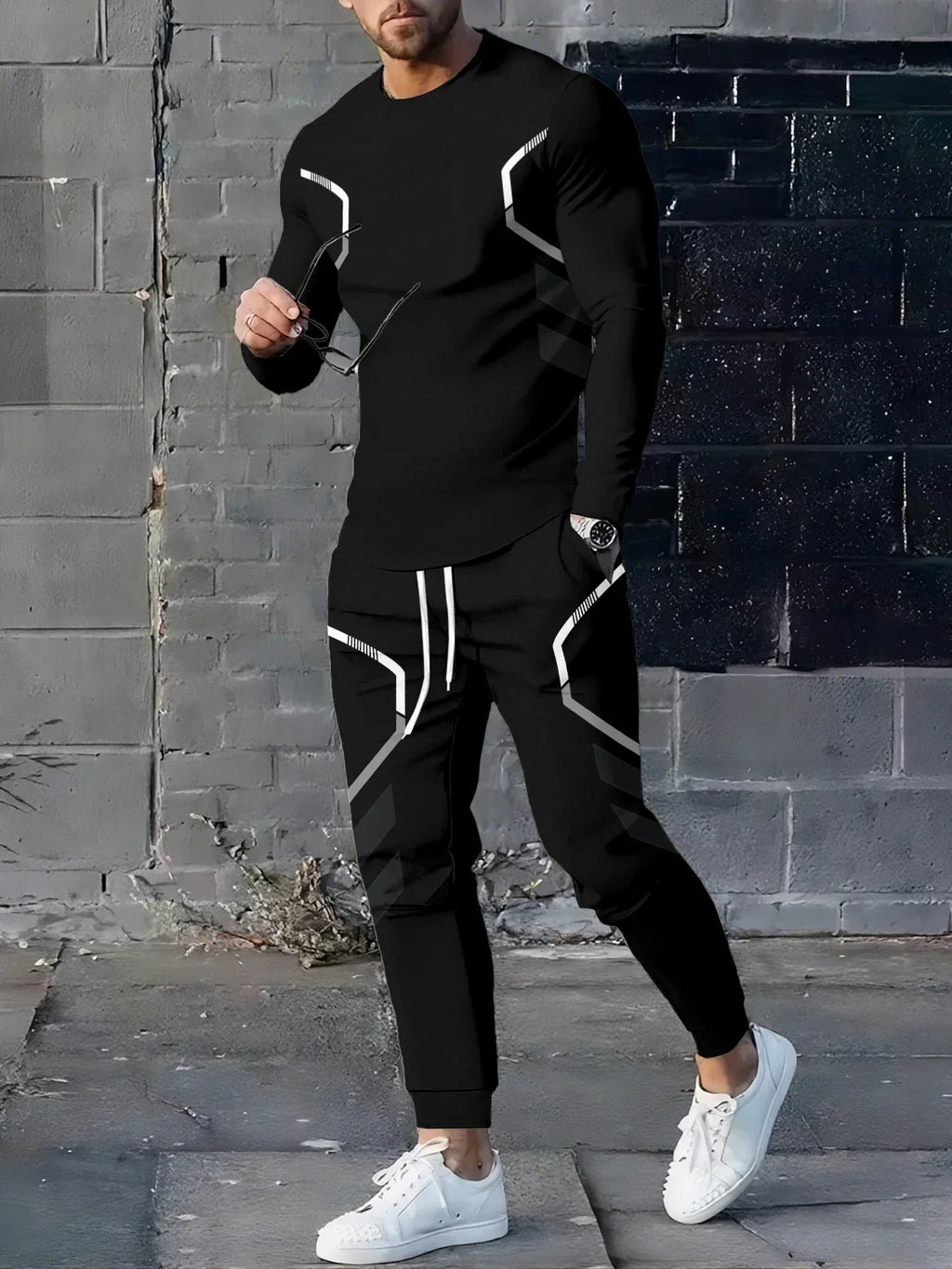 The new men's round-neck sweatshirt set for Spring and Autumn 2025 features street fashion and comfort with 3D pattern printing