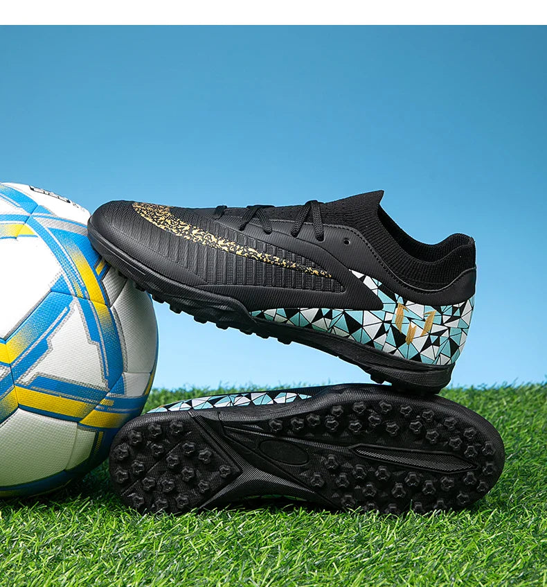 New Kid Match Boys Soccer Shoes Comfortable Outdoor Match Professional Football Boots Sneakers Non-Slip Sports Shoes Unisex
