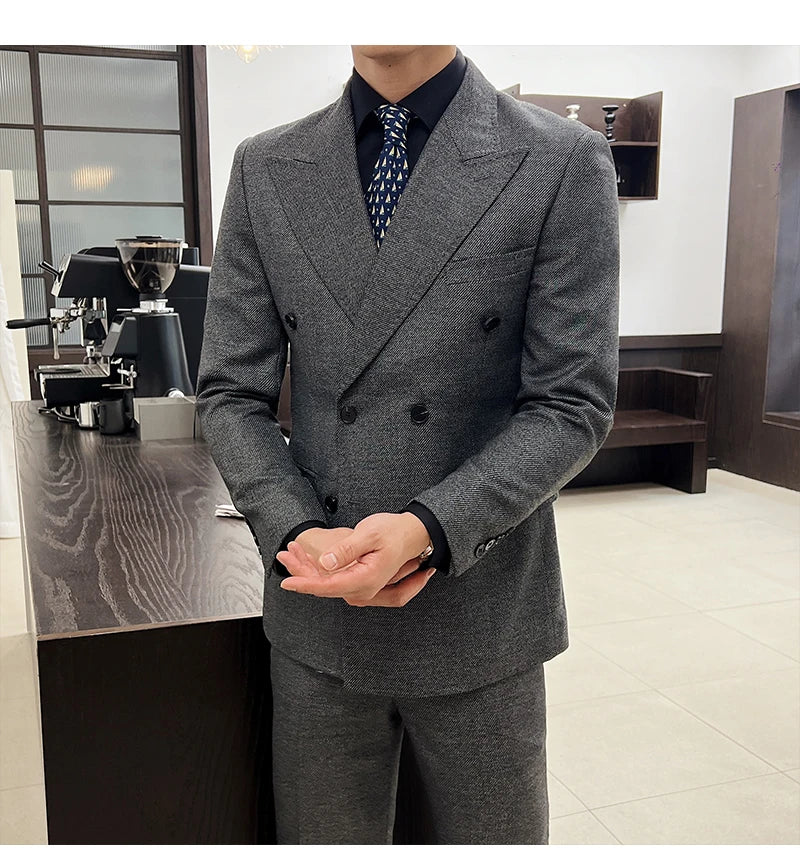 Men Vintage Luxury Double Breasted Slim Fit Lapel Evening Gown ltalian Style Fashion High-end Groom Wedding Party Tuxedo 2 Piece