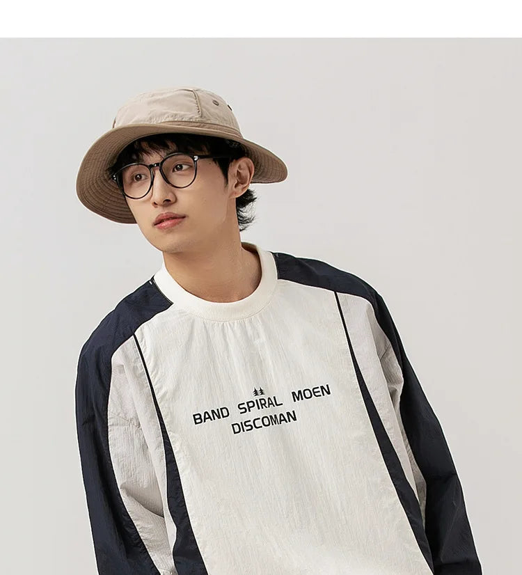 Japanese-inspired Color-blocked Crew Neck Sweatshirt with Patchwork Design: Men's Spring/Autumn Outdoor Leisure