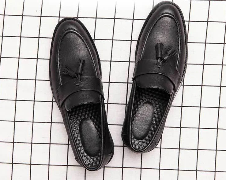With Tassels Loafers Office Leather Shoes for Men Platform Thick Sole Pointed Toe Man Casual Shoe High Quality Fashion Elegant