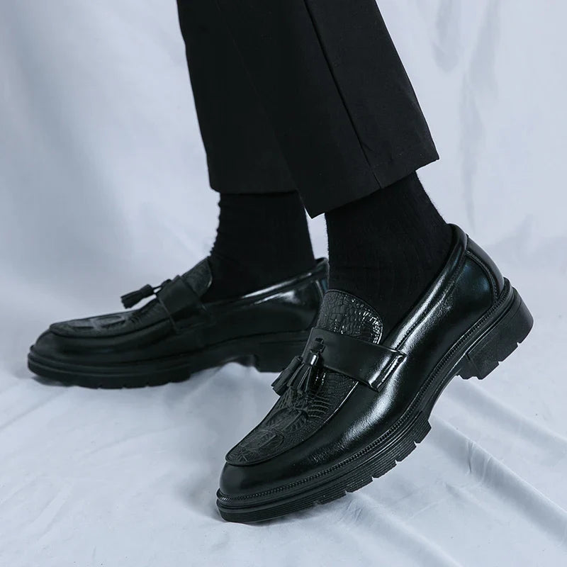 Men's Shoes Leather Men Fashion Spring Tassel Loafers Hot Sale Handmade Business Shoes Luxury Brand Lace-Up Men's Groom Footwear