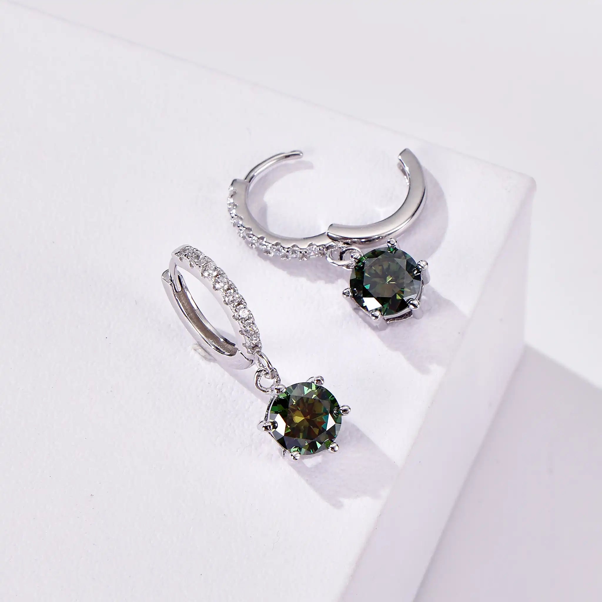 925 Sterling Silver 1 Carat Moissanite Drop Earrings for Women Charm Engagement Fine Jewelry Gift for Female Party Date