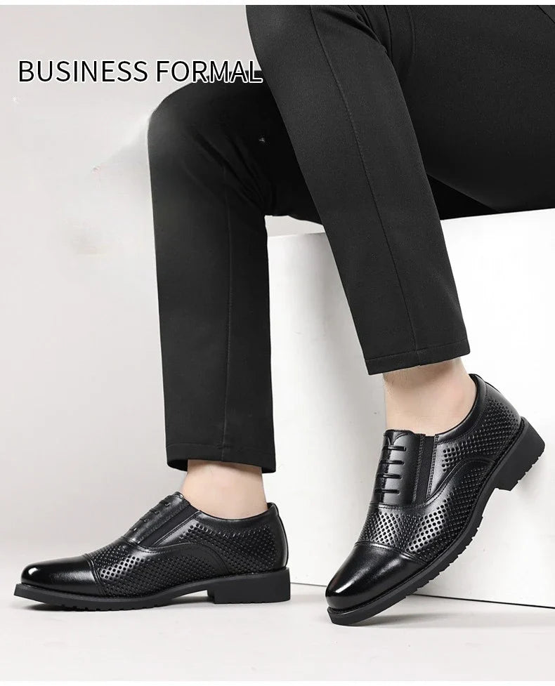 Breathable Hallow New Designer Cow Leather Shoes for Man Summer Autumn Fashion Business Casual Dress Shoes Loafers Man
