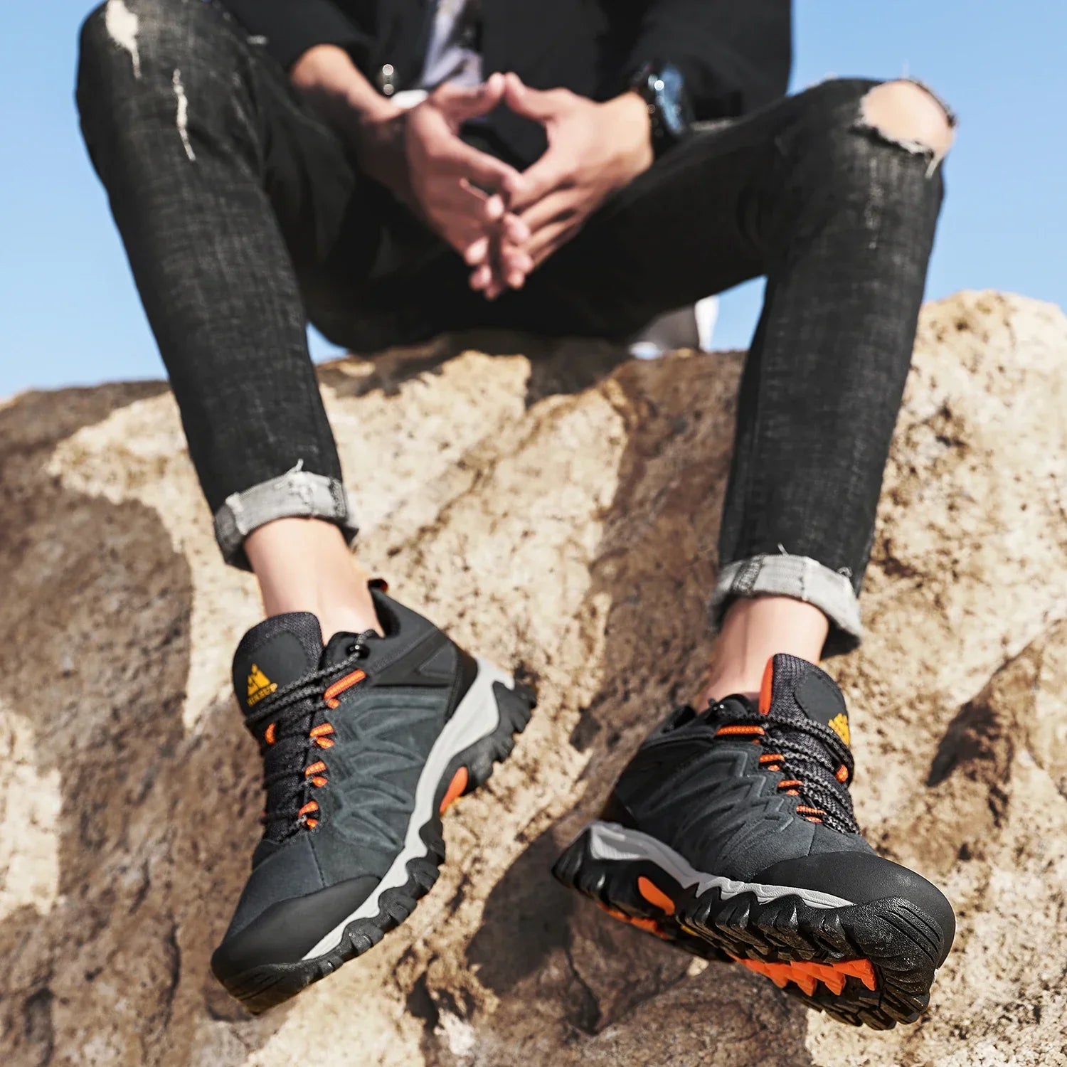 High Quality Leather Hiking Shoes Durable Outdoor Sport Men Trekking Leather Shoes Lace-Up Climbing Hunting Sneakers