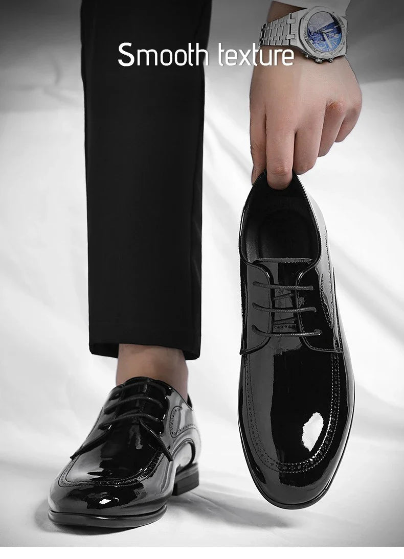 Business Formal Patent Leather Shoes for Men Spring Autumn New Designer Brogue Shoes Male Fashion Lace Wedding Shoe Man